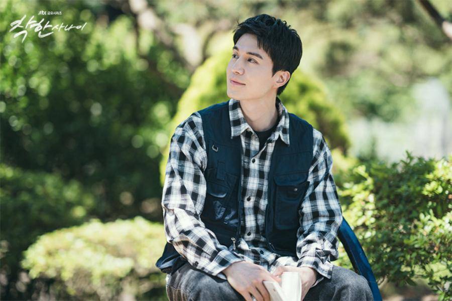 Park Seok Cheol (Lee Dong Wook) di drakor The Nice Guy (dok. JTBC/The Nice Guy)
