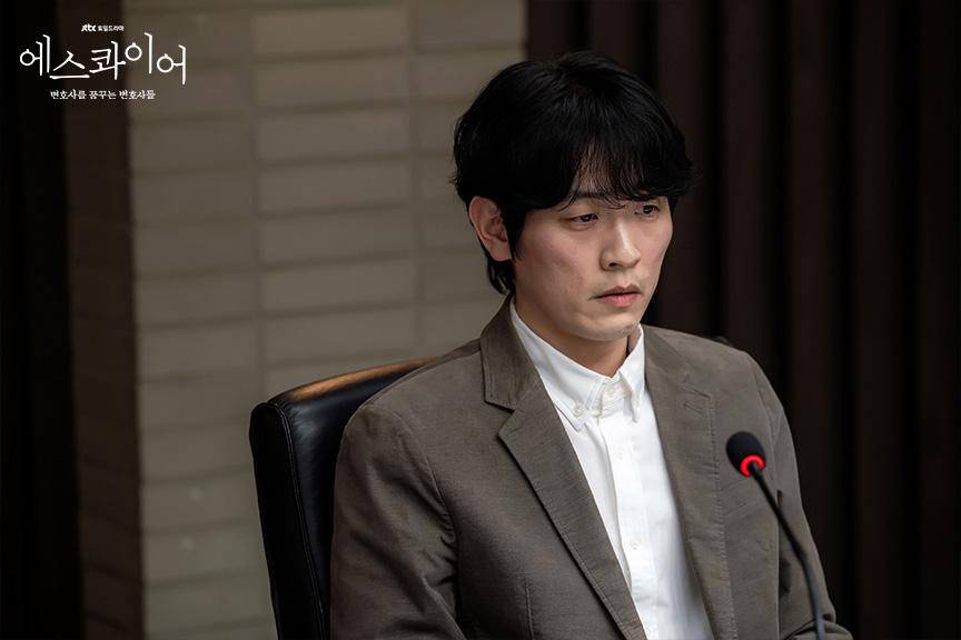 Lee Hae Woon di Beyond the Bar (dok. JTBC/Beyond the Bar)
