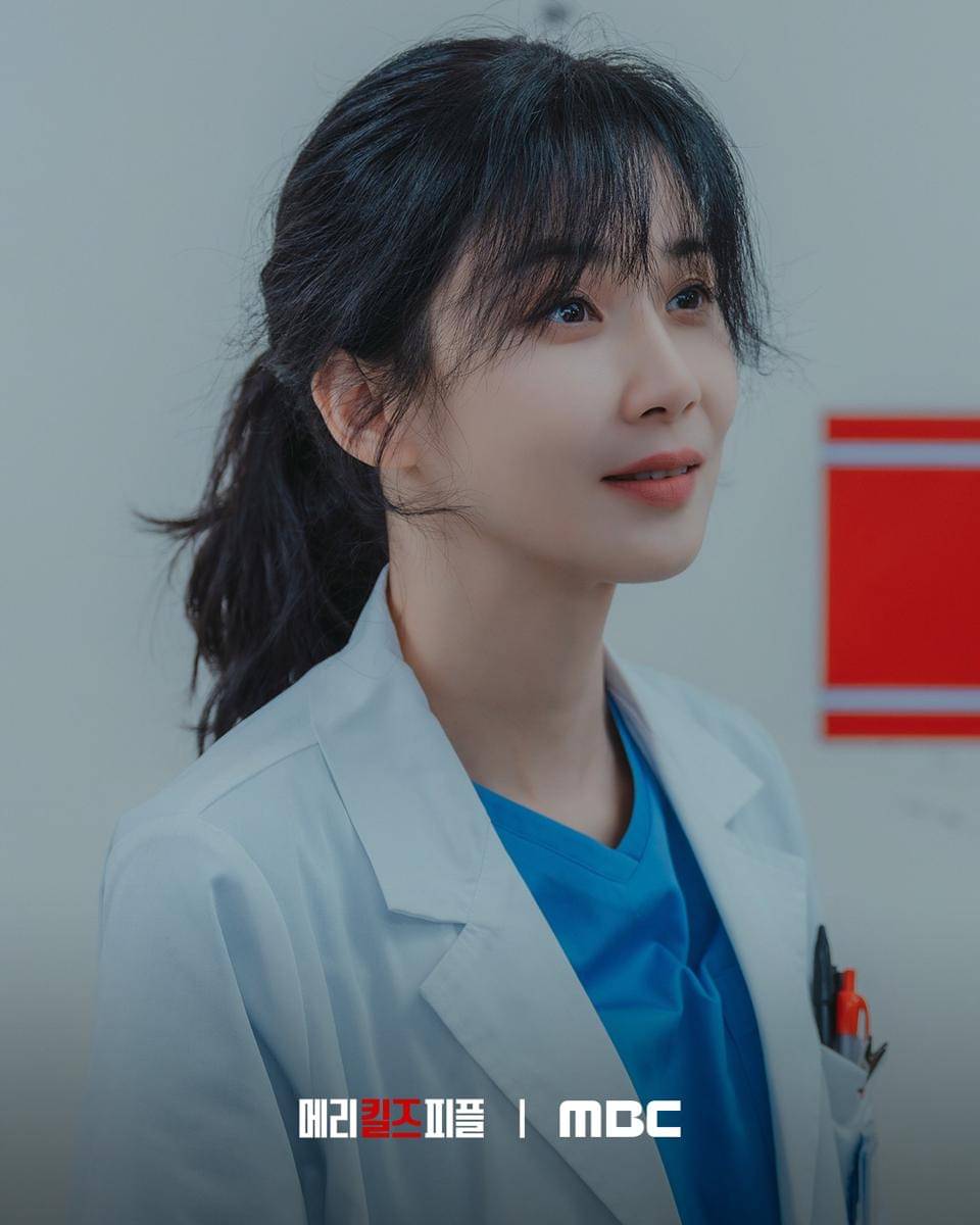 Lee Bo Young di KDrama Mary Kills People (instagram.com/mbcdrama_now)