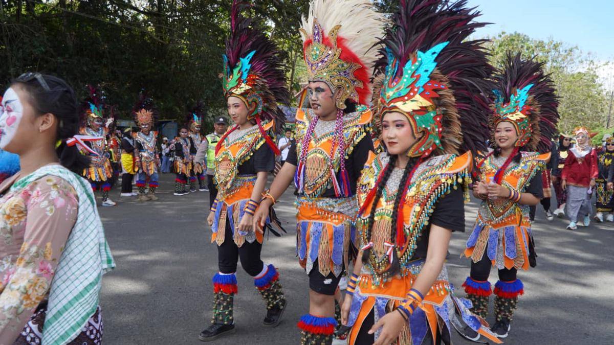 Karnaval memperingati HUT Kemerdekaan RI ke-80 di Panggang Gunungkidul.