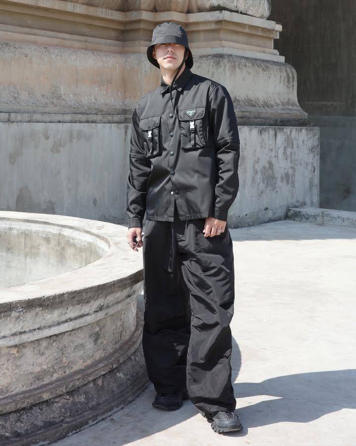 OOTD pakai bucket hat ala Nine Naphat (instagram.com/naphat_nine)