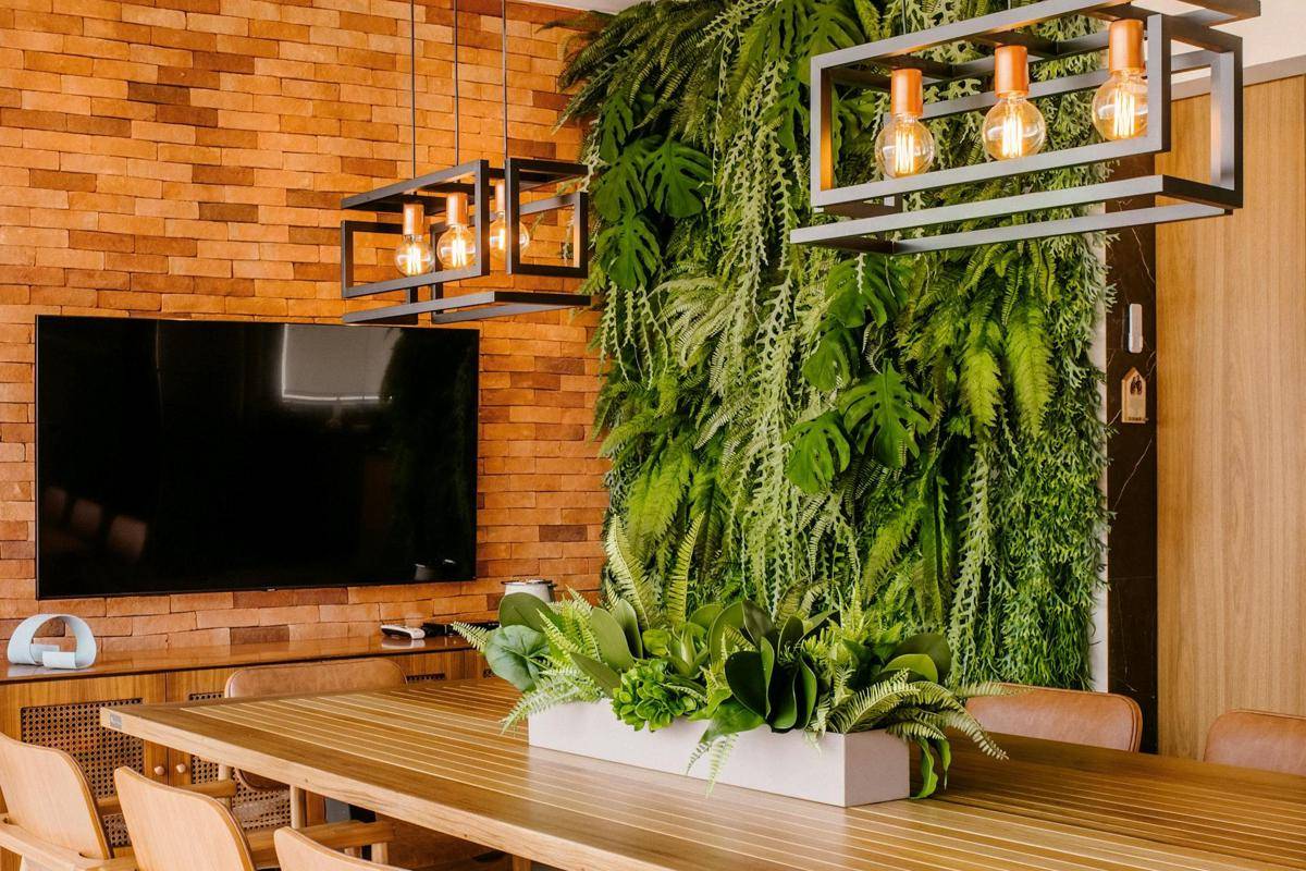 ilustrasi vertical garden 