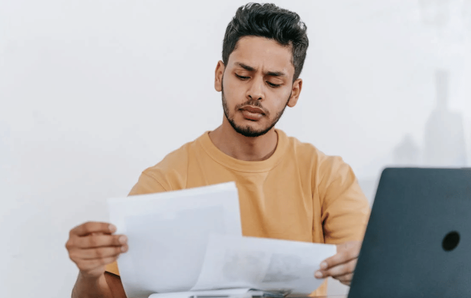 illustrasi orang sibuk (pexels.com/Michael Burrows)