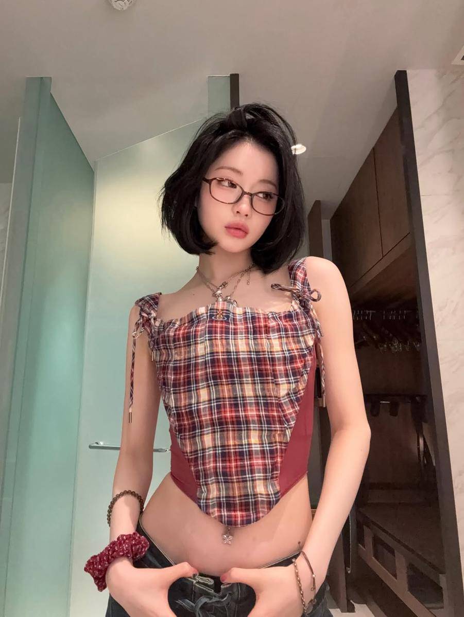 ASA BABYMONSTER (instagram.com/babymonster_ygofficial)