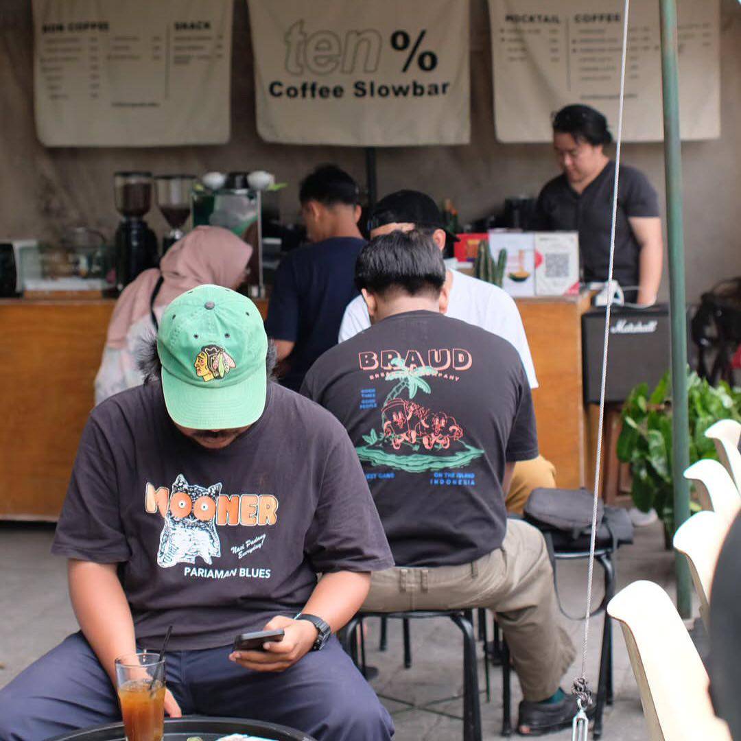 suasana di Ten% Coffee Slowbar (instagram.com/weblessingwithcoffee)