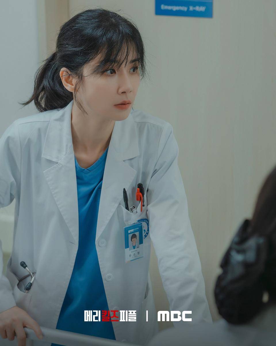 Lee Bo Young di KDrama Mary Kills People (instagram.com/mbcdrama_now)
