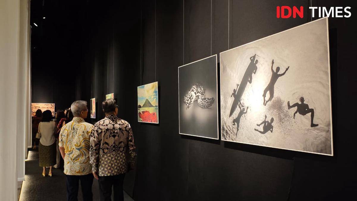 Situasi peresmian pameran fotografi NEGERI ELOK 2025 80 Tahun Keberagaman pada Selasa (19/8/2025) di Museum Nasional Indonesia. (IDN Times/Febriyanti Revitasari)