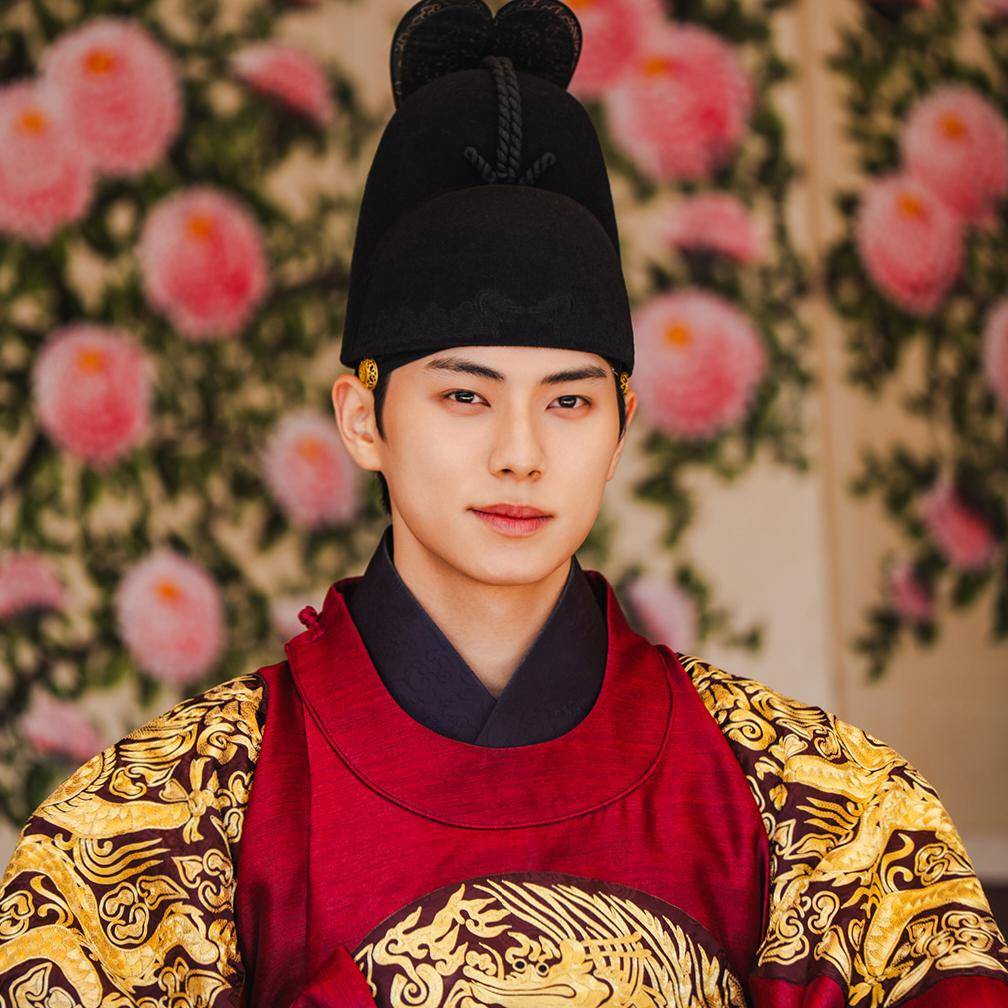 Lee Chae Min di drama Bon Appétit, Your Majesty (instagram.com/tvn_drama)