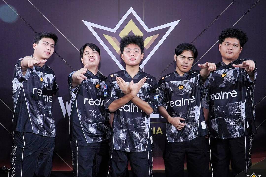 RRQ Kazu mendominasi FFWS SEA FALL minggu pertama 