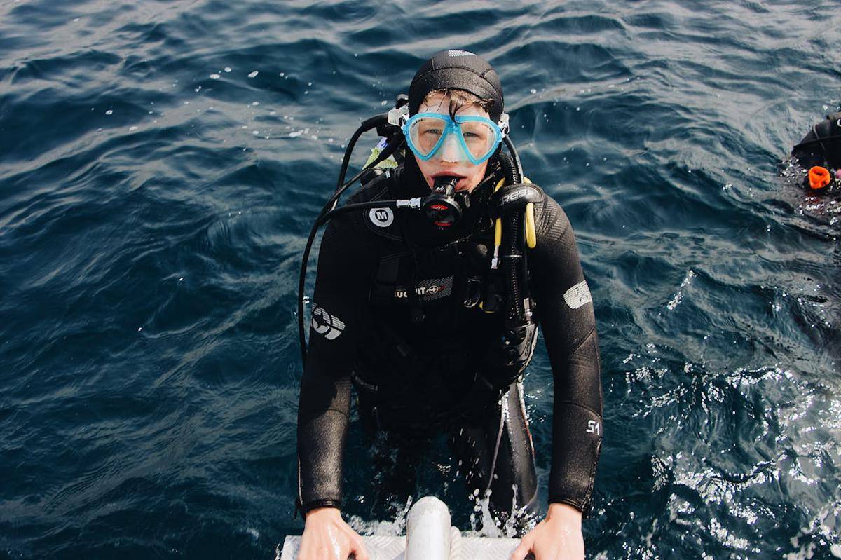 ilustrasi bahan scuba (pexels.com/Maël BALLAND)