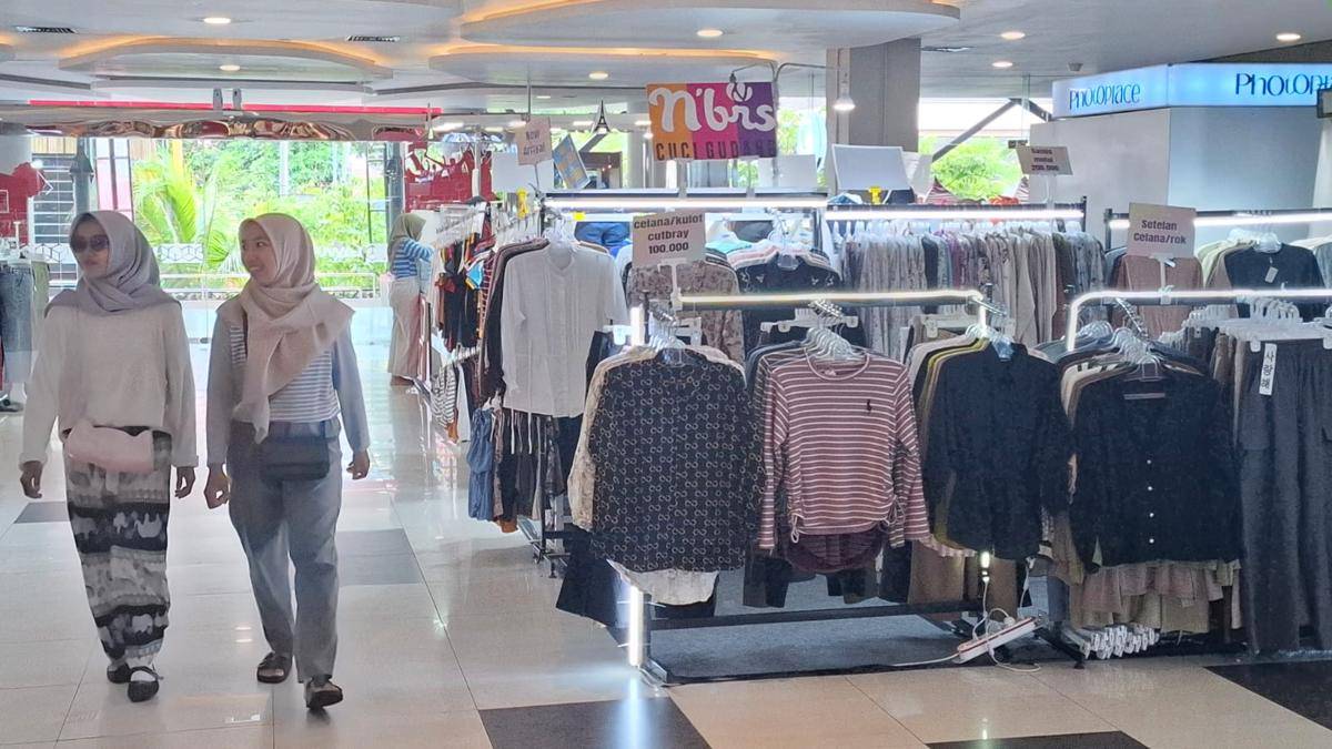 Suasana Lawu Plaza di Kota Madiun. IDN Times/Riyanto.