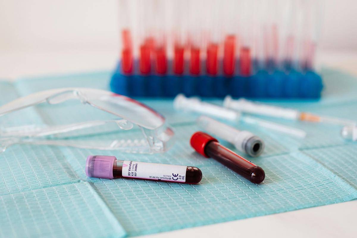 ilustrasi tes DNA (pexels.com/Photo By: Kaboompics.com)