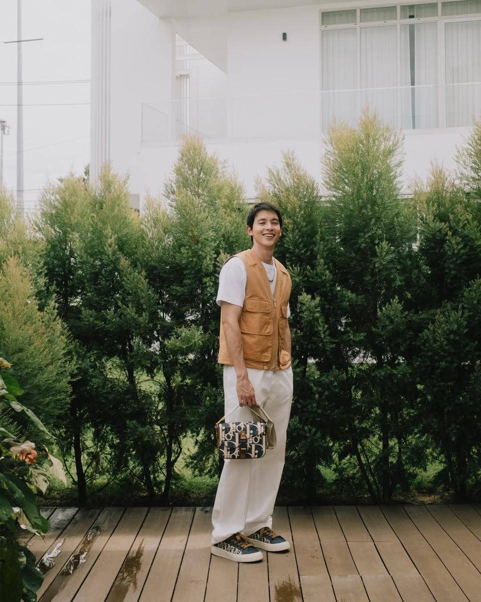 James Jirayu (instagram.com/jirayu_jj)