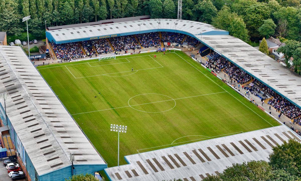 ilustrasi stadion sepak bola (pexels.com/Mylo Kaye)