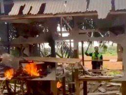 Gubuk sabu yang dibakar polisi di Lampung Tengah. (IDN Times/istimewa)