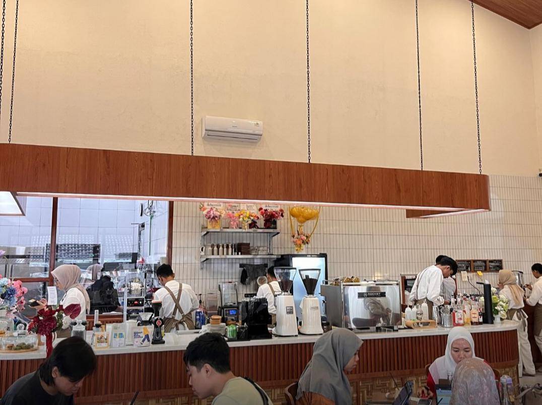 Dahareun Cafe Bandar Lampung (Instagram/_dahareun)