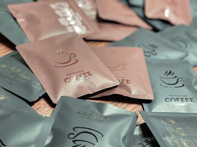 ilustrasi kopi sachet (pexels.com/Psalmnoel Figueroa)