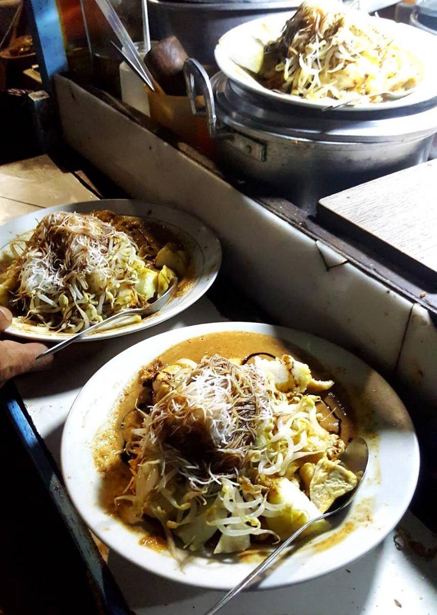 Ketoprak Kumis (google.com/maps/Naomi Suryabudhi)