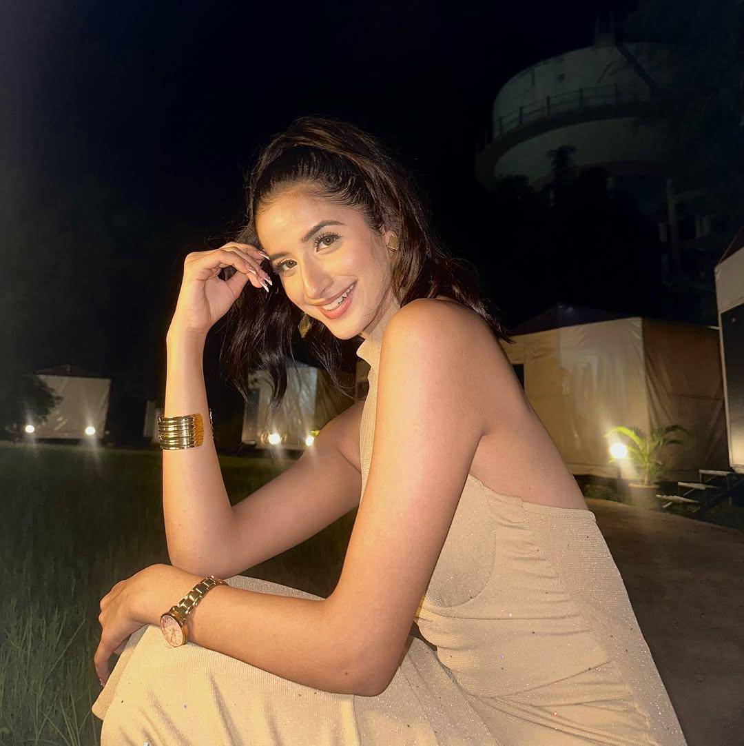 Potret Miss Charm India 2025, Mehakk Dhingrra (instagram.com/mehakkdhingrraofficial)
