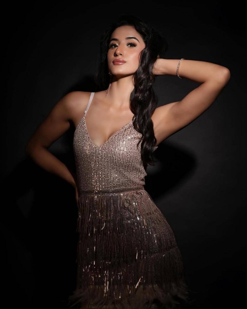 Potret Miss Charm India 2025, Mehakk Dhingrra (instagram.com/misscharm.tv)