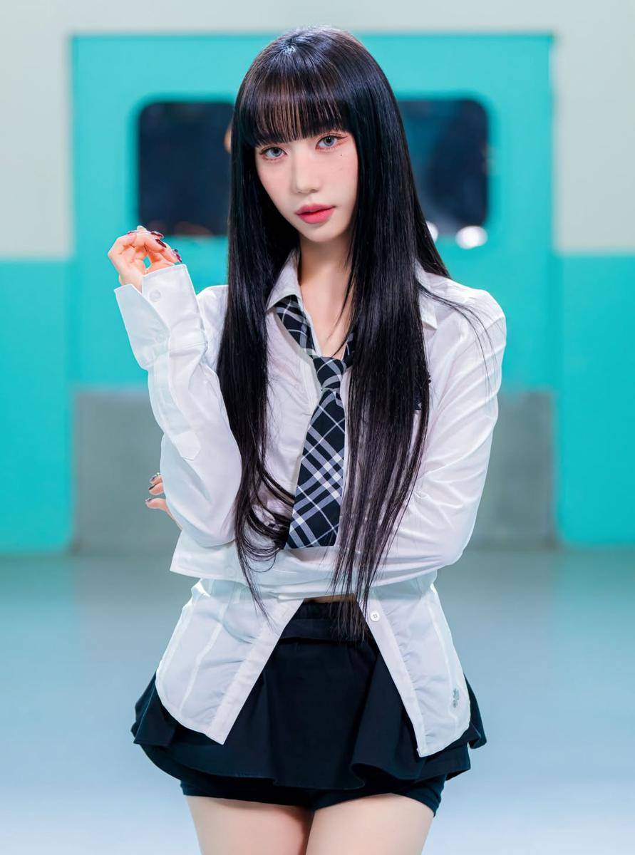Secret Number (instagram.com/secretnumber.official)