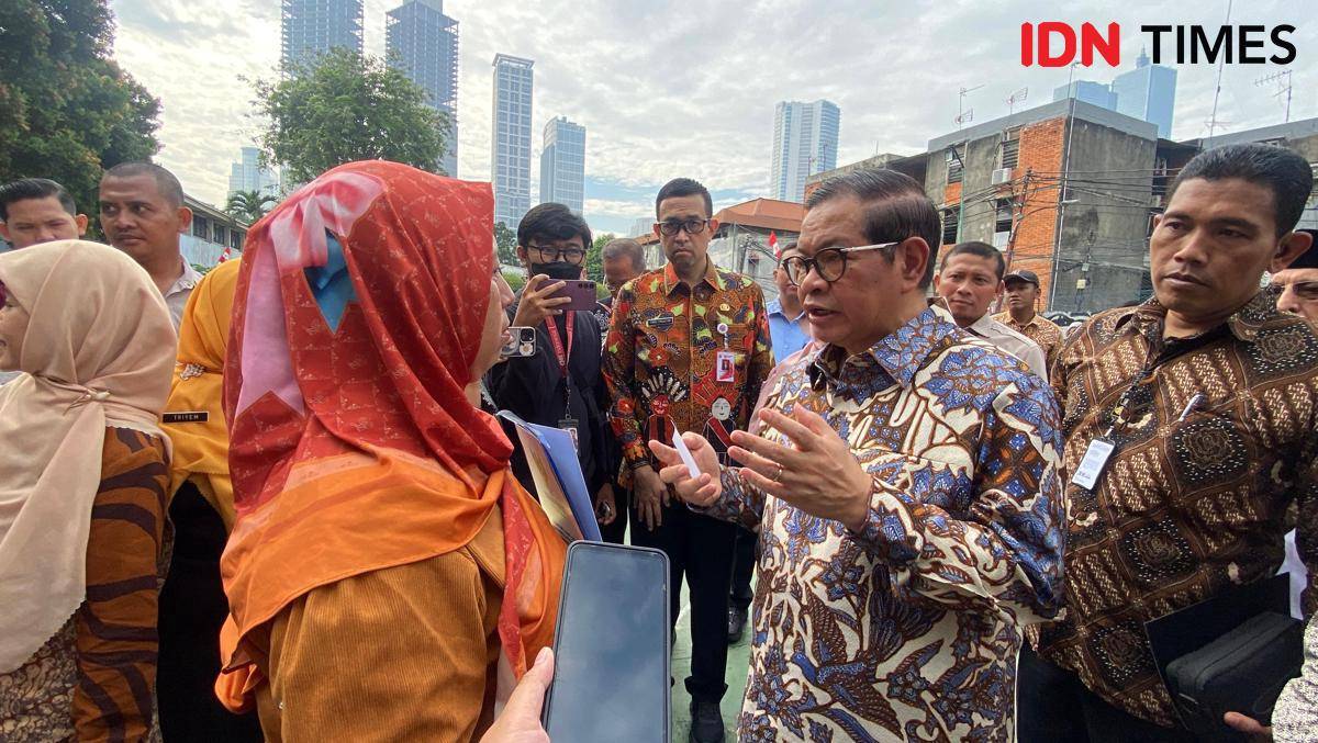 Pramono Anung bertemu warga