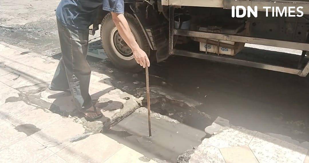 Drainase Jalan Purban Kawasan 16 Ilir Palembang (IDN Times/Feny Maulia Agustin)