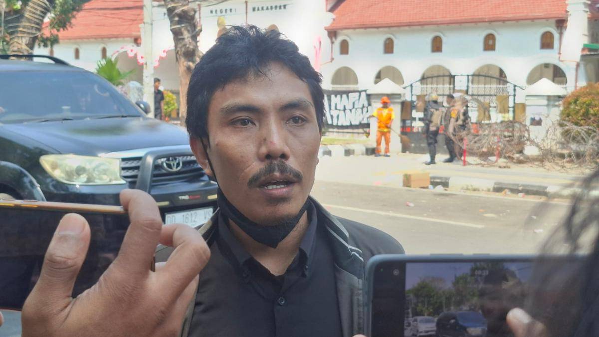 im Kuasa Hukum Warga Bara-baraya dari LBH Makassar, Muhammad Ansar. (IDN Times/Darsil Yahya)