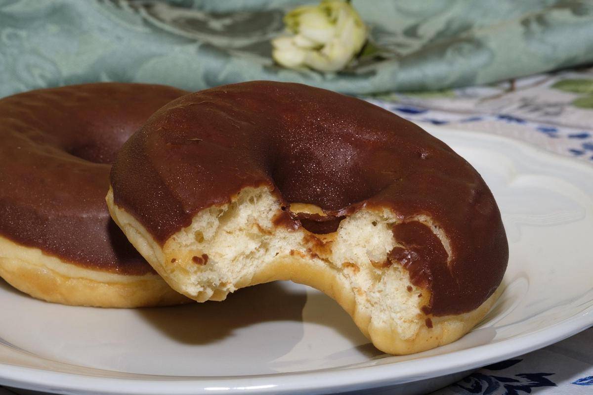 Potret donat kopi cokelat  