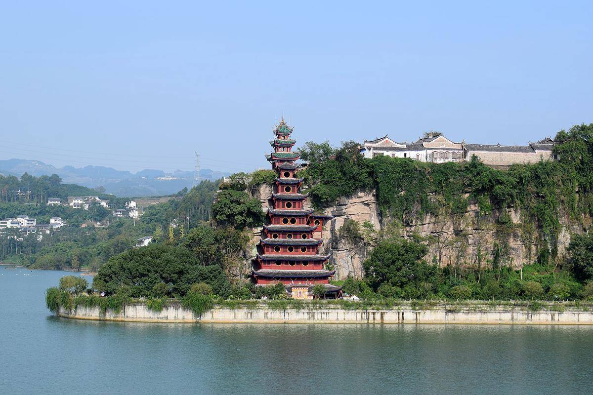 Potret Shibaozhai Temple