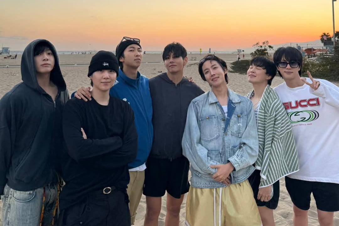 J-Hope bagikan foto terbaru BTS
