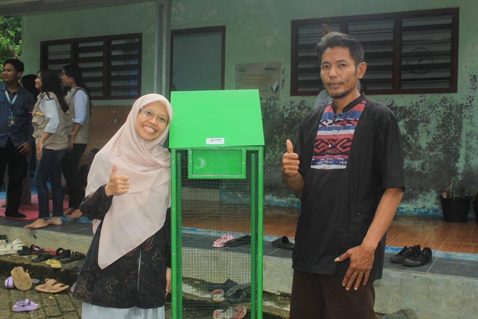 Mahasiswa Kuliah Kerja Nyata Pemberdayaan Desa Binaan (KKN-PDB) Itera Laksanakan Sosialisasi Green Economy, Pengelolaan Sampah, dan Bank Sampah di Dusun Sinar Laut, Desa Tarahan, Kecamatan Katibung, Lampung Selatan (Dok/Humas Itera)