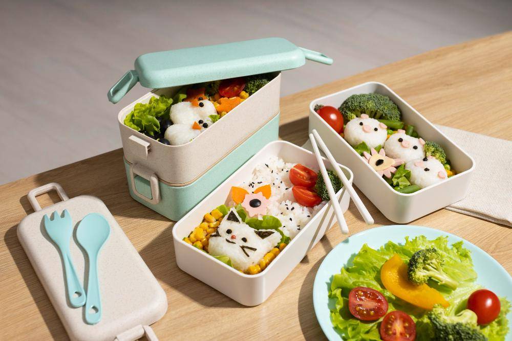 ilustrasi bekal makanan (freepik.com/freepik)