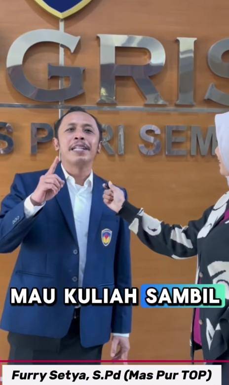 Furry Setya 'Mas Pur TOP' Ujian Skripsi (Instagram.com/furrysetya)