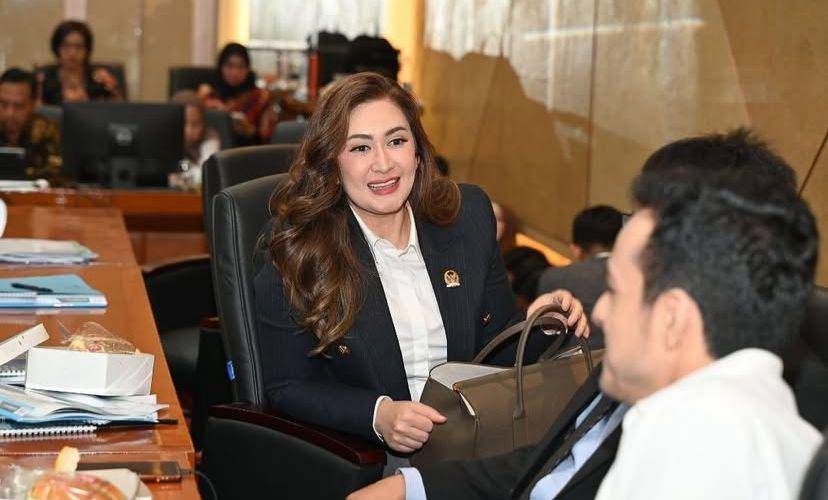 Potret Nafa Urbach (instagram.com/nafaurbach)
