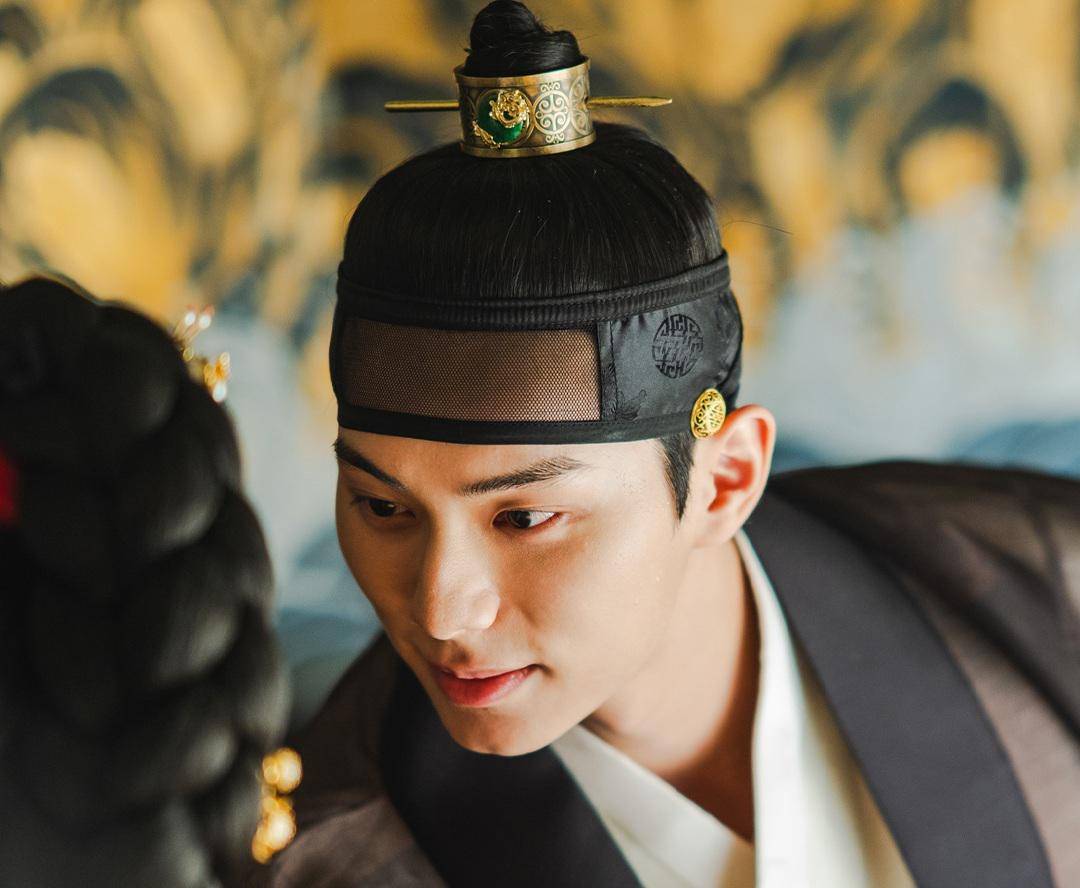 still cut drama Korea Bon Appétit, Your Majesty (instagram.com/tvn_drama)