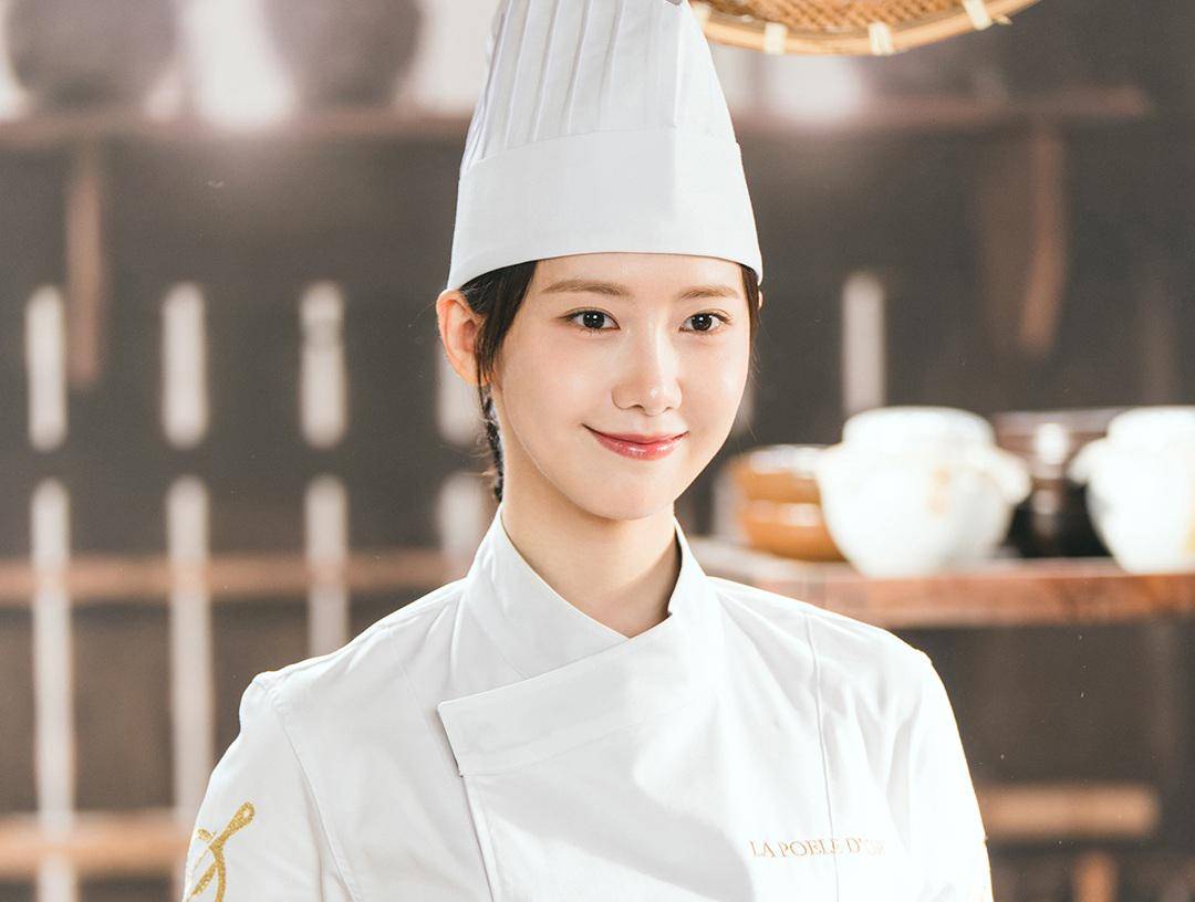 still cut drama Korea Bon Appétit, Your Majesty (instagram.com/tvn_drama)
