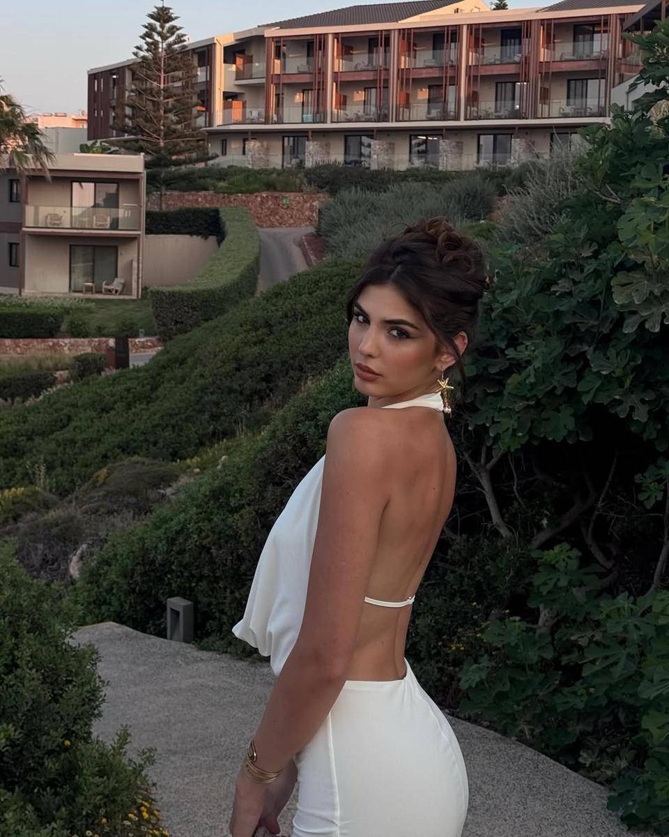 potret Julia Ann Cluett, Miss Universe Malta 2025 (instagram.com/juliacluett)