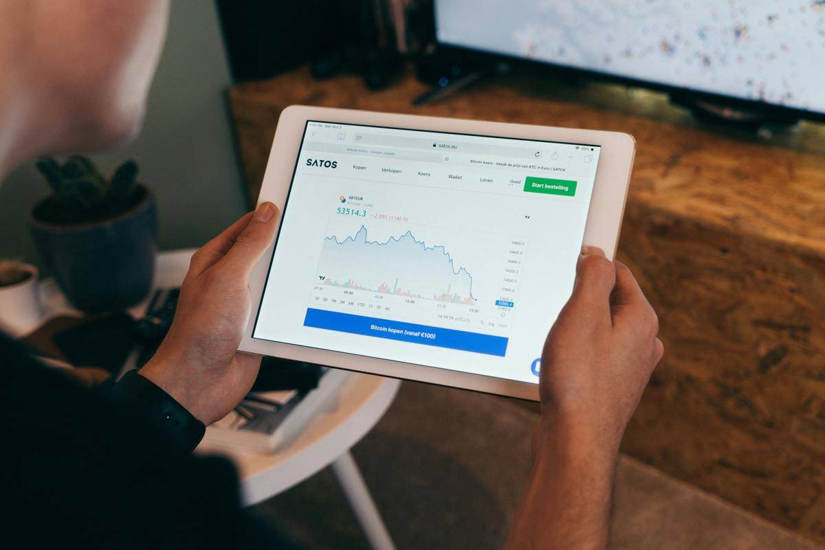 ilustrasi hedge fund (unsplash.com/CardMapr.nl)