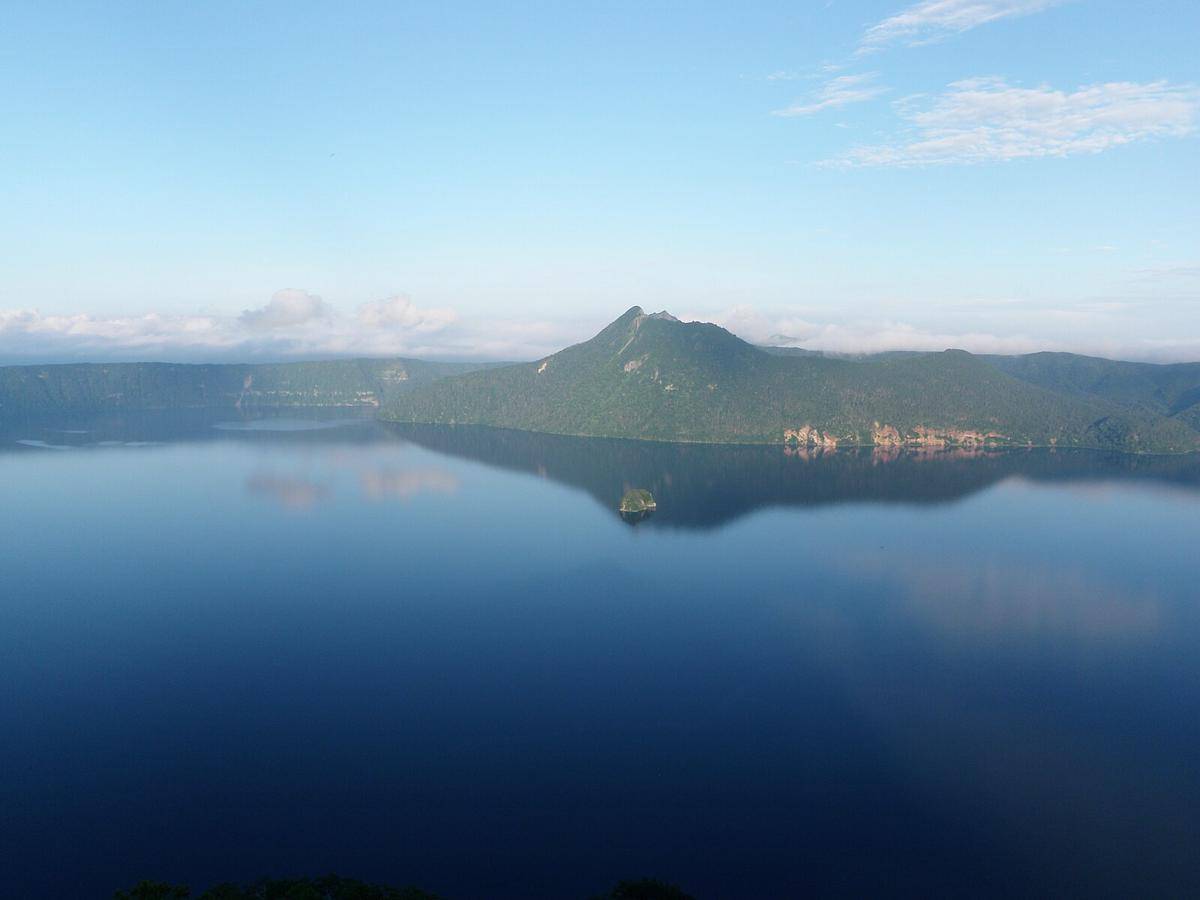 Lake Mashū