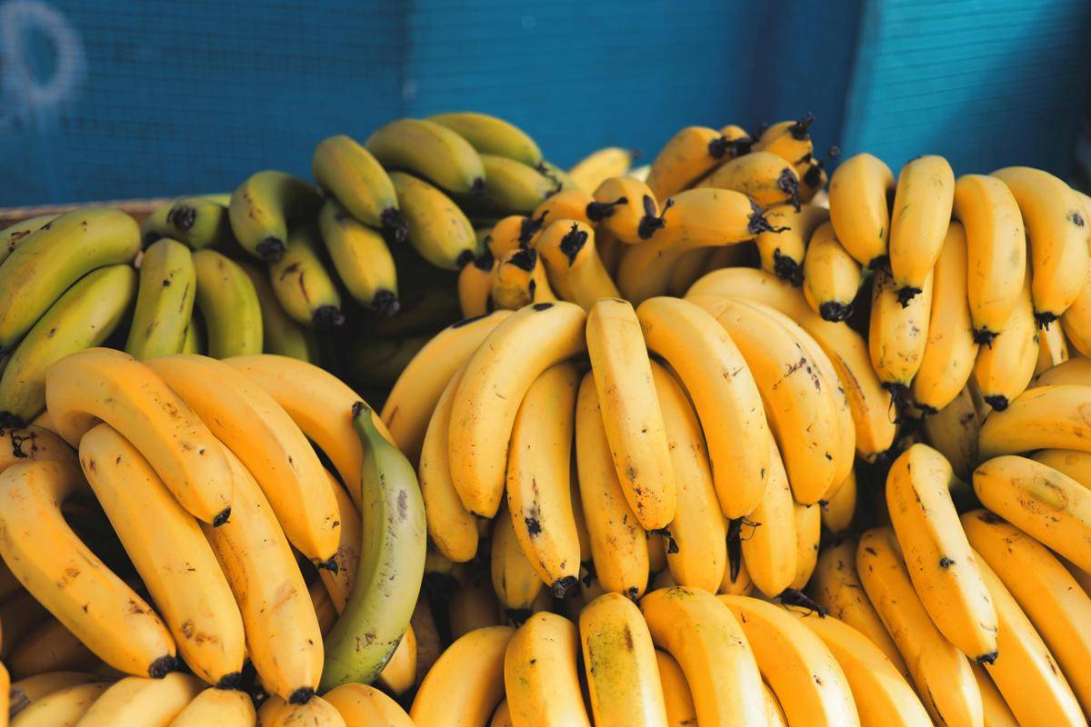 ilustrasi buah pisang (pexels.com/Thgusstavo Santana)