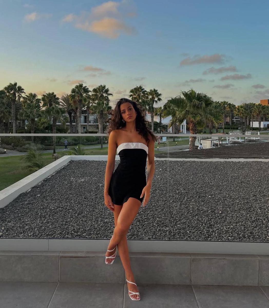 Potret Miss Charm Belanda 2025, Jaelin Ramadhin (instagram.com/jaelin.amaris)