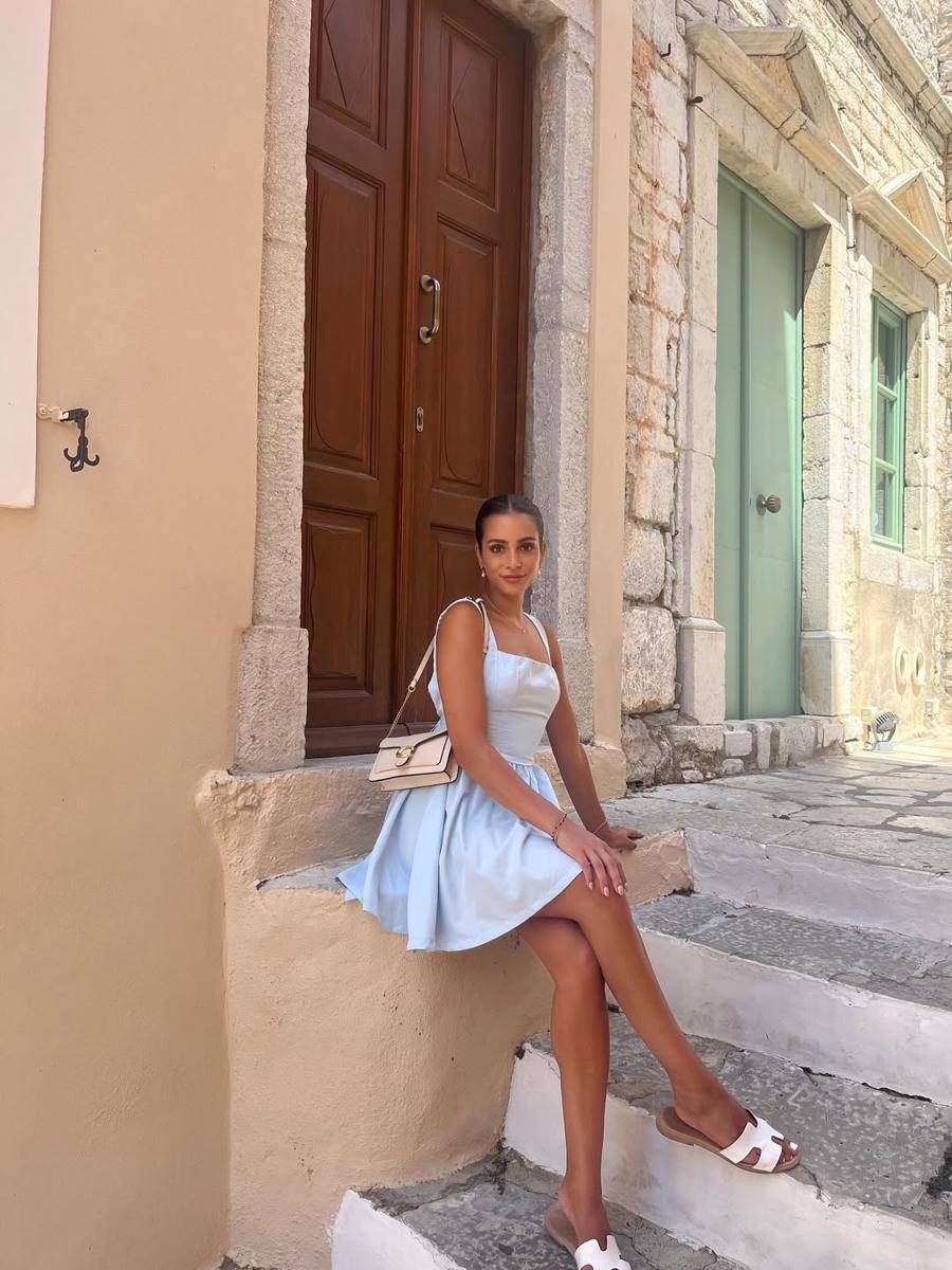 Potret Miss Charm Belanda 2025, Jaelin Ramadhin (instagram.com/jaelin.amaris)