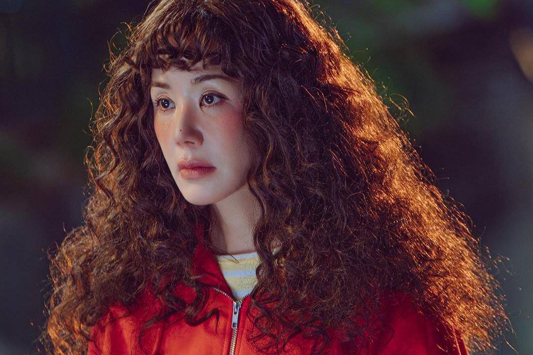 still cut drakor My Troublesome Star (instagram.com/channel.ena.d)