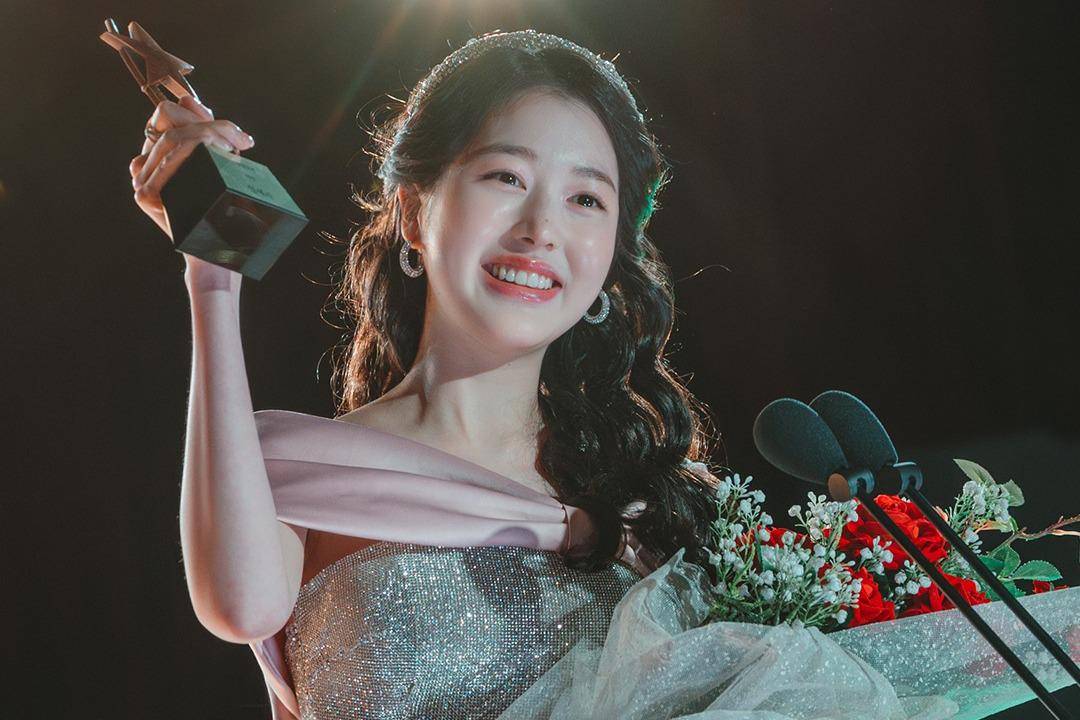Jang Da Ah di Troublesome Star (instagram.com/channel.ena.d)