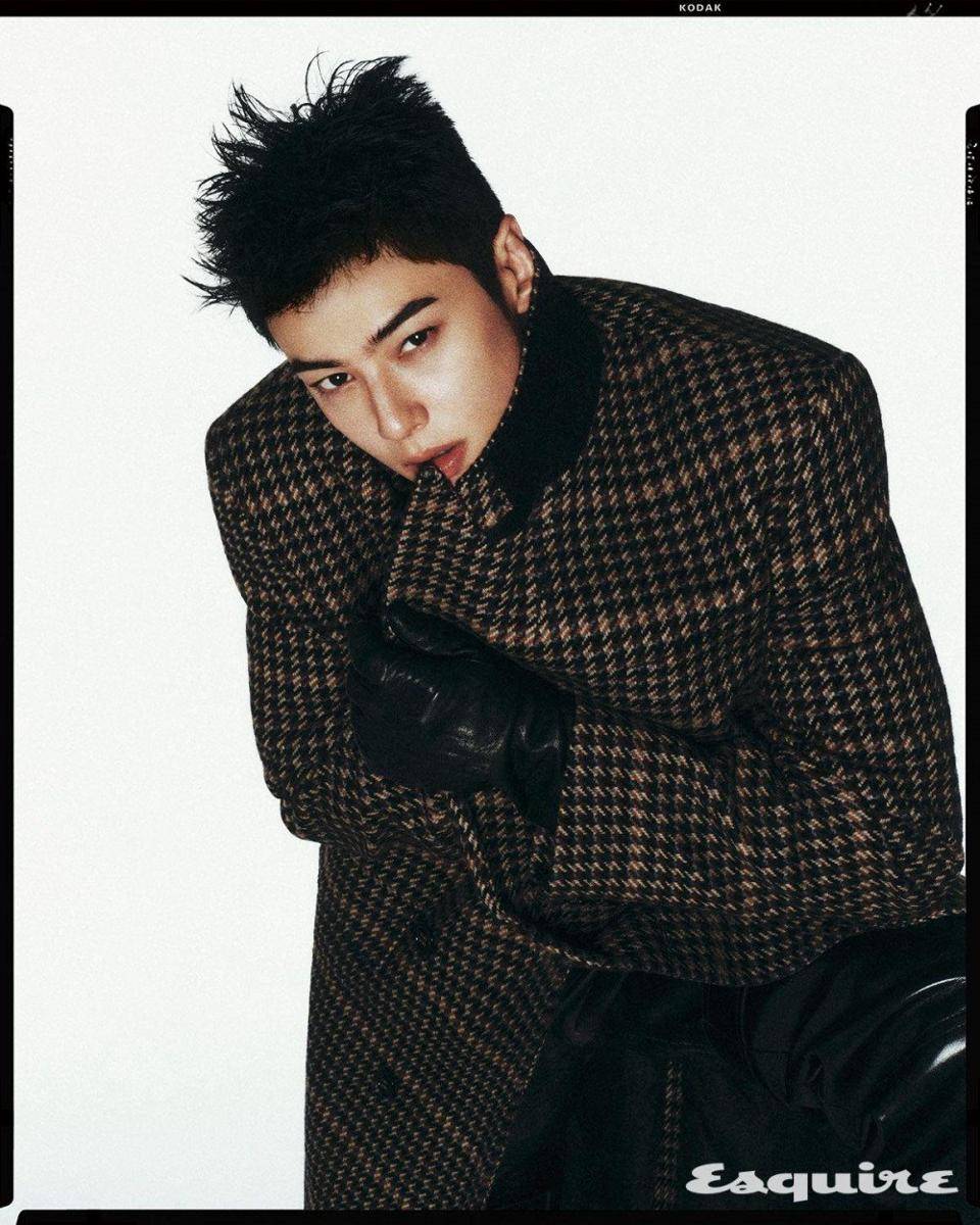 Cha Eun Woo dalam Majalah Esquire