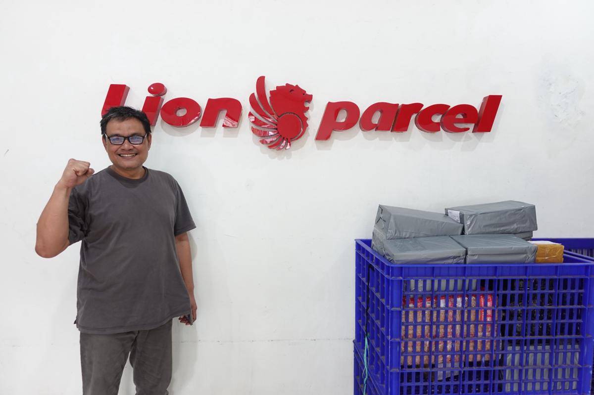 Kisah Warga Bandung Sukses Jadi Agen Logistik (IDN Times/istimewa)