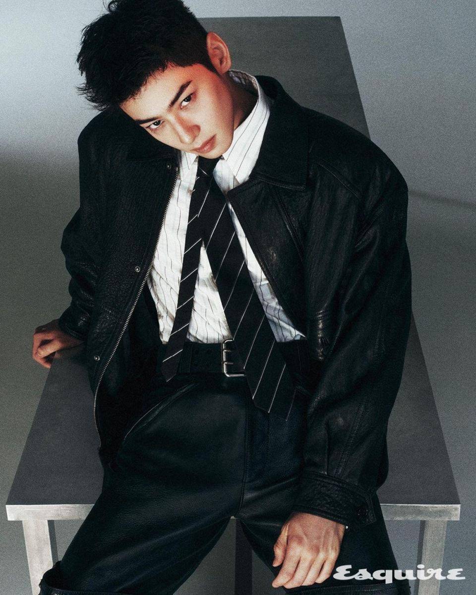 Cha Eun Woo dalam Majalah Esquire