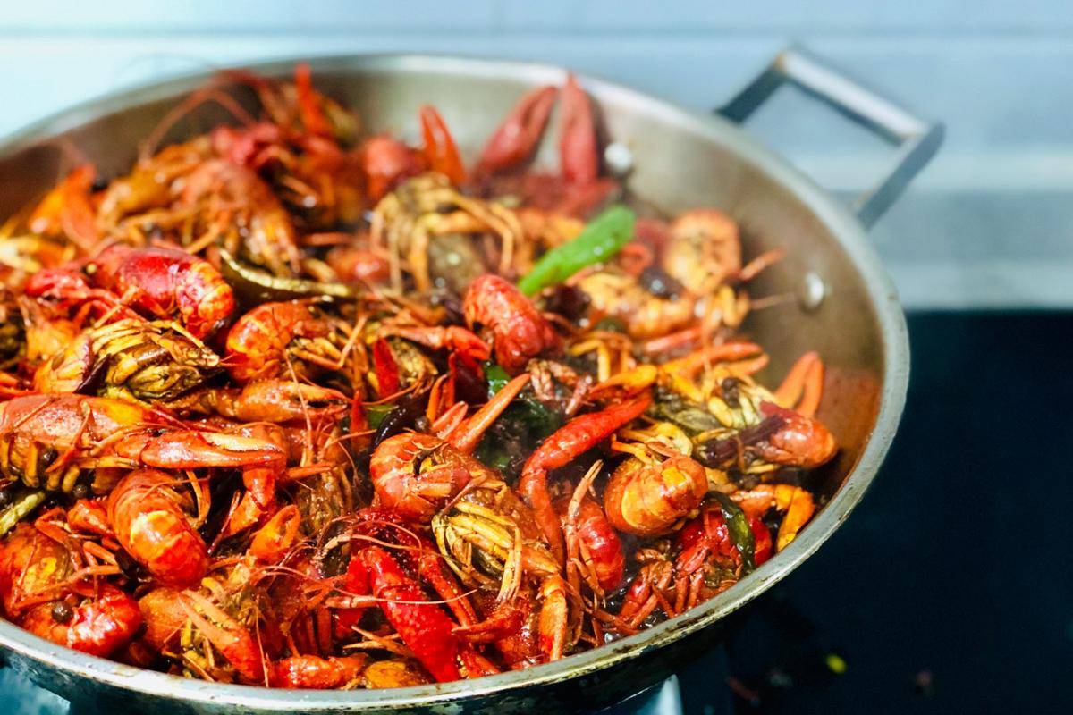 Seafood Tumpah di Bandung