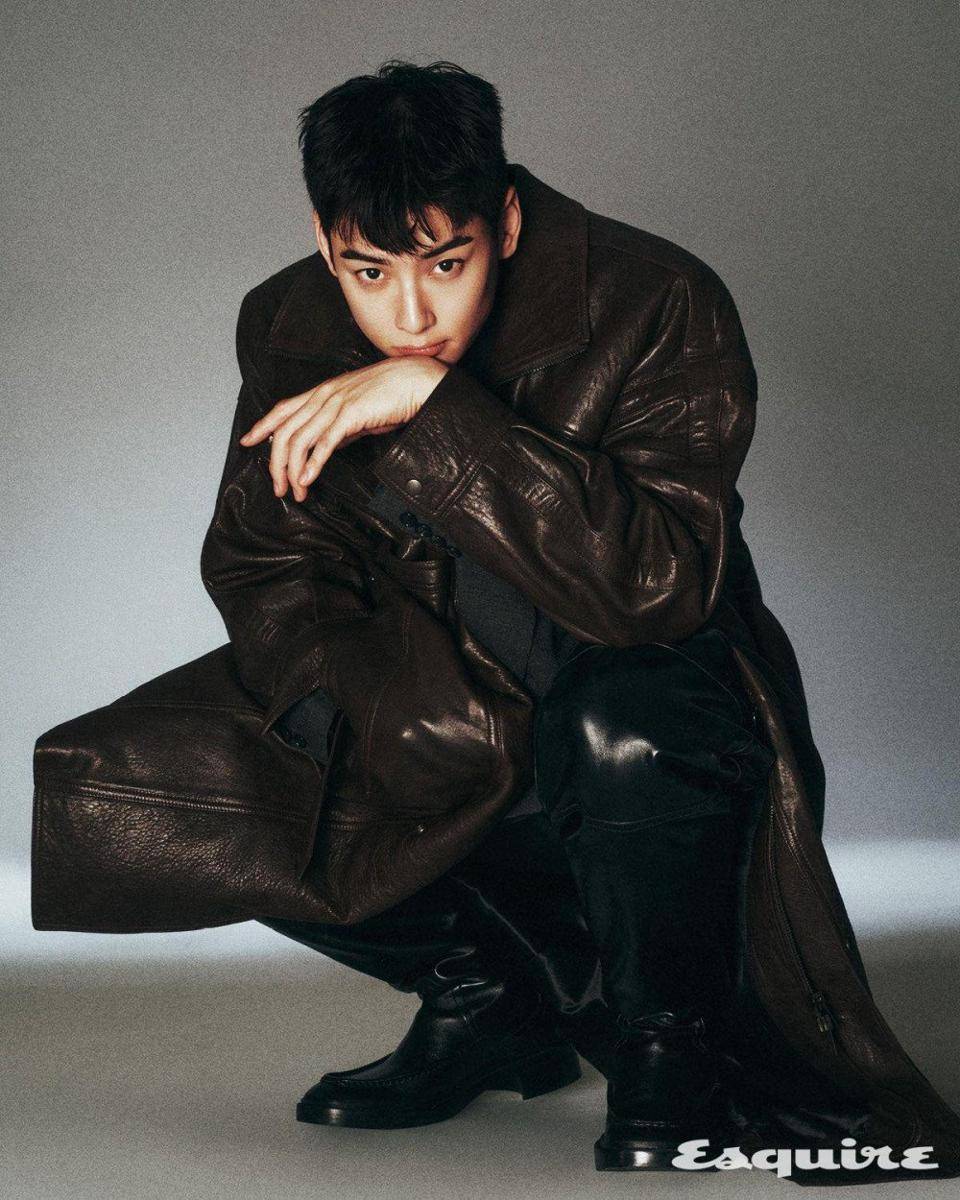 Cha Eun Woo dalam Majalah Esquire